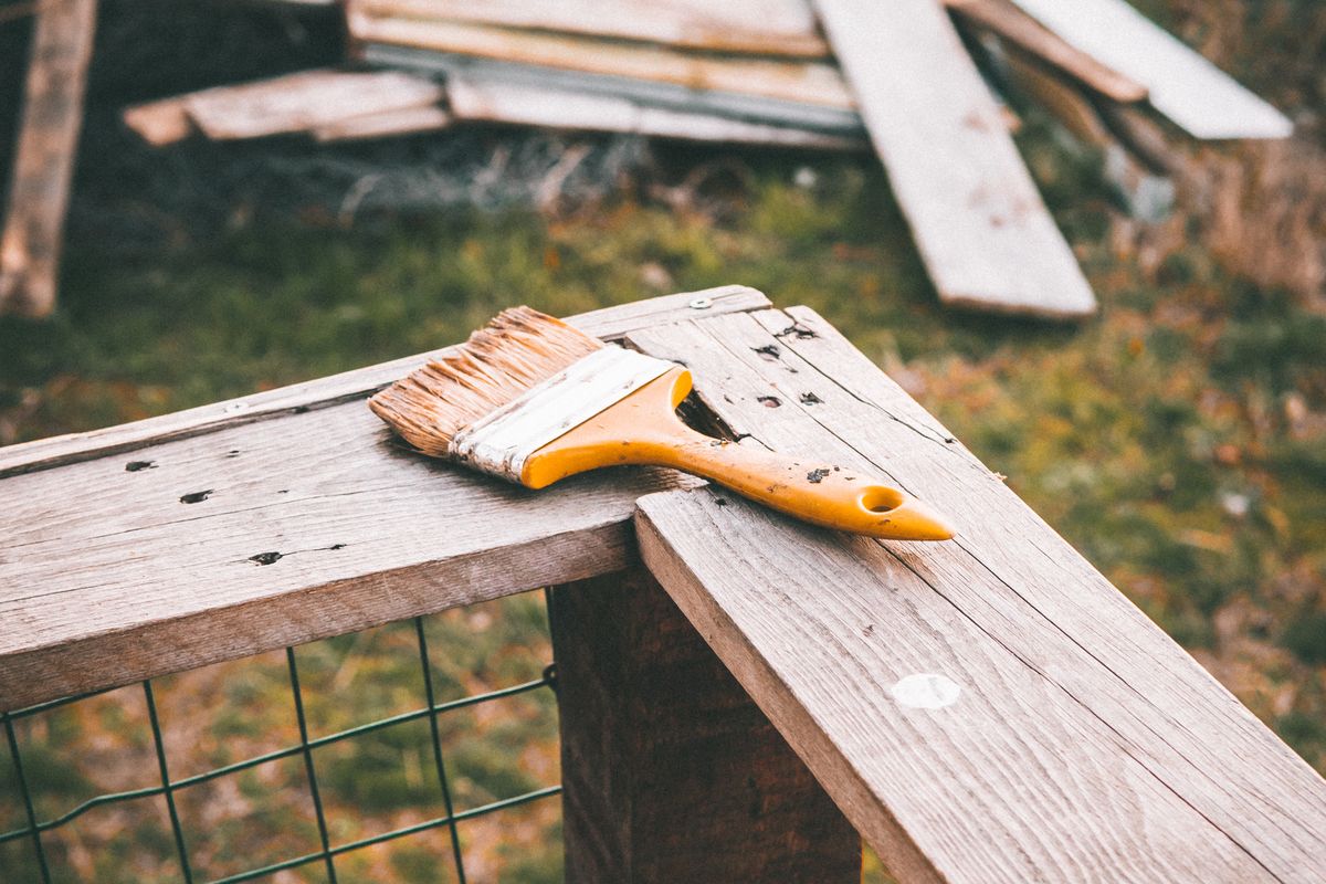 Wood staining service example